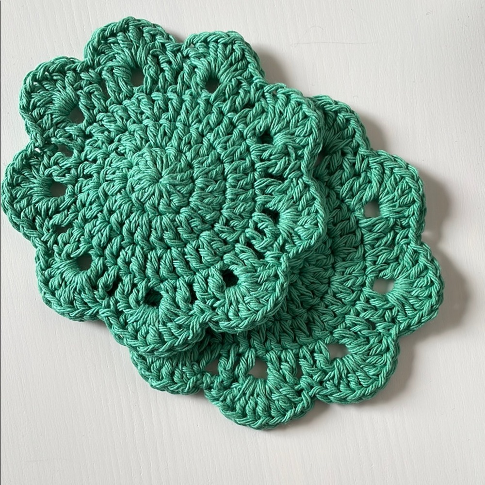 Green Crochet Decor Accent with Floral Pattern set of 2